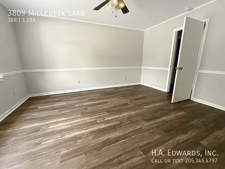 3809 Millcreek Ln — Photo 2