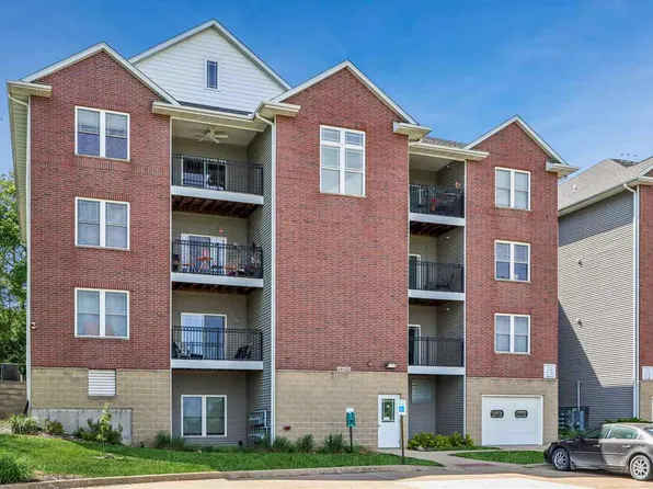 1092 Walnut Ave Unit 204, Riverside, IA 52327