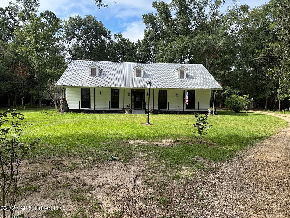1st image of 61 Pinetucky Rd