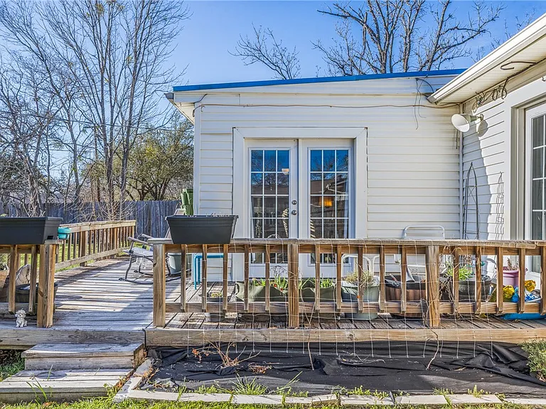 1214 Munson Ave — Photo 3
