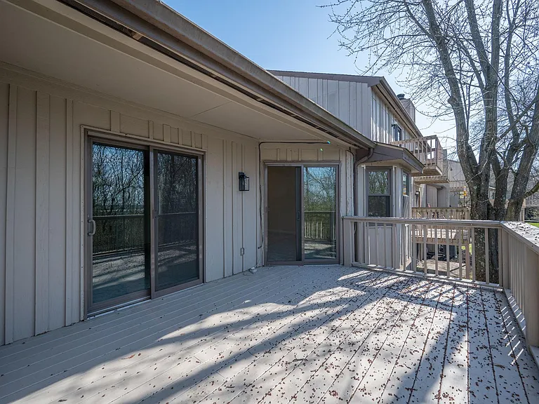 5273 Pros Dr — Photo 17