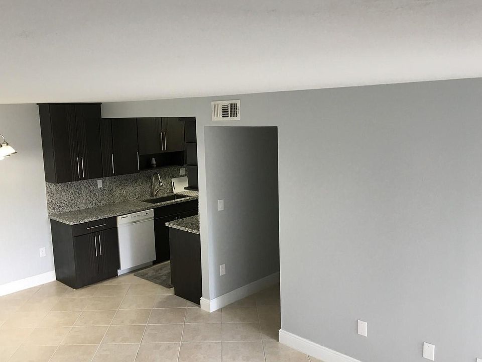 2nd image of 7411 SW 152nd Ave APT 103