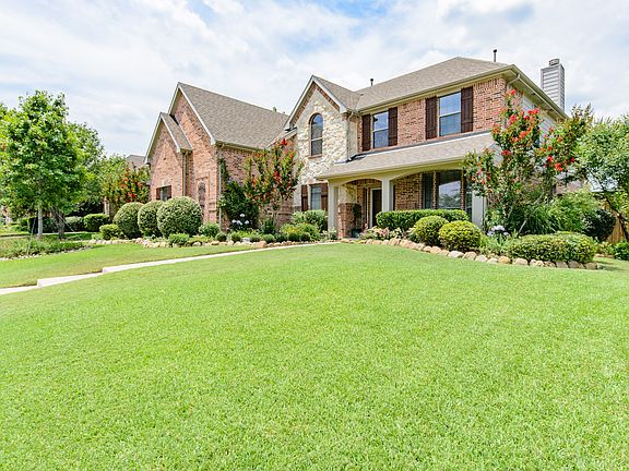 2nd image of 333 Shady Oaks Dr