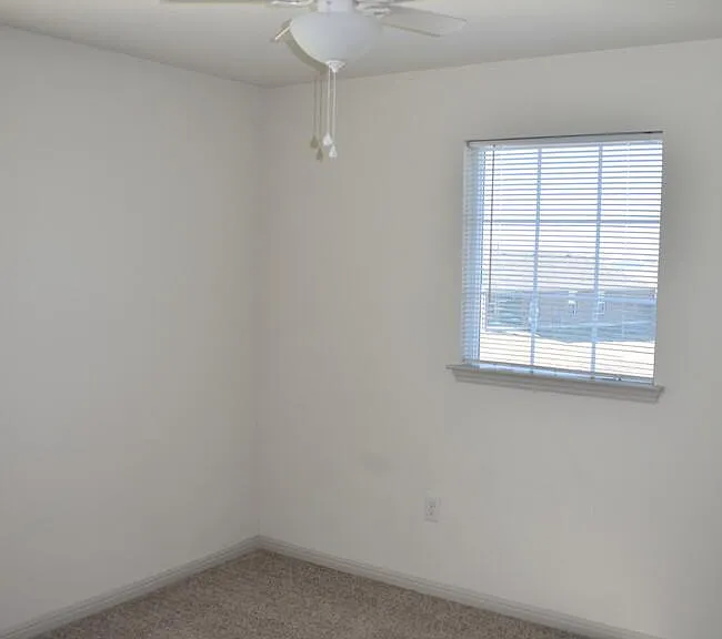 1105 Fairhaven Gtwy — Photo 12
