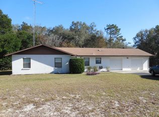 471 E Country Club Dr, Williston, FL 32696