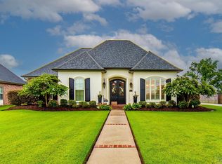 267 Meadow View Ct, Thibodaux, LA 70301