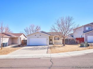 1725 Appaloosa Dr, Cheyenne, WY 82001