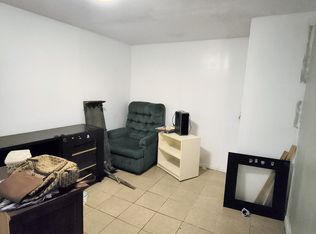 (Undisclosed Address), Deer Park, NY 11729