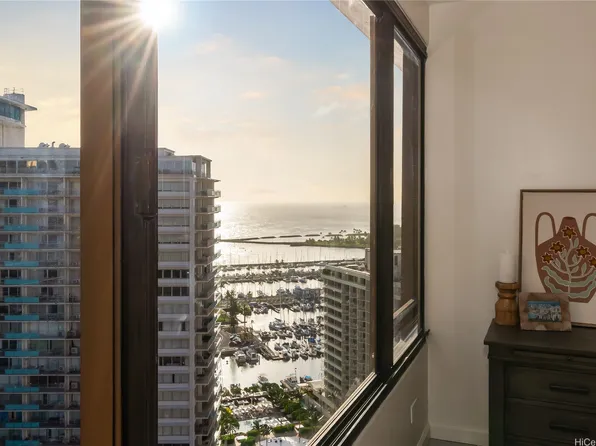 1778 Ala Moana Blvd APT 2814, Honolulu, HI 96815
