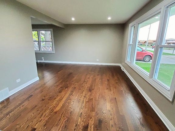 2nd image of 4407 W 142nd St