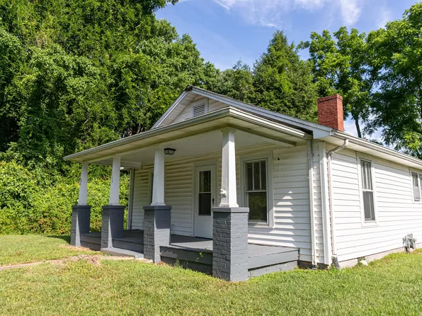 115 E Parker Rd, Morganton, NC 28655