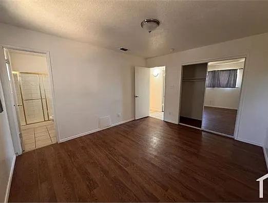 4445 N Emerson Ave — Photo 10