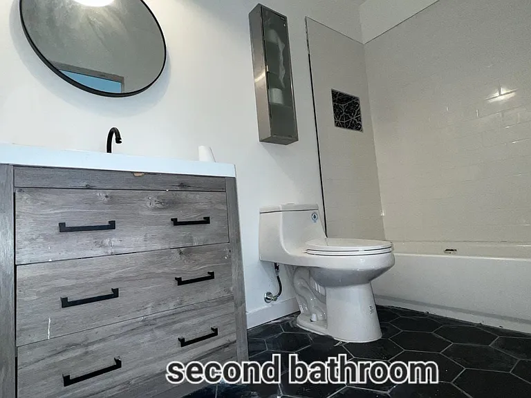 608 N Carrollton Ave #2 — Photo 7