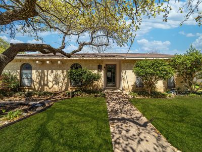 702 Edelweiss Dr, Grand Prairie, TX, 75052