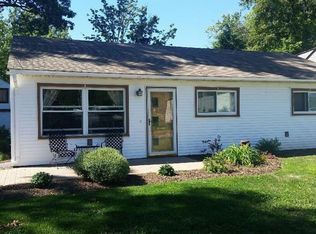 118 Vineyard Rd, Avon Lake, OH 44012