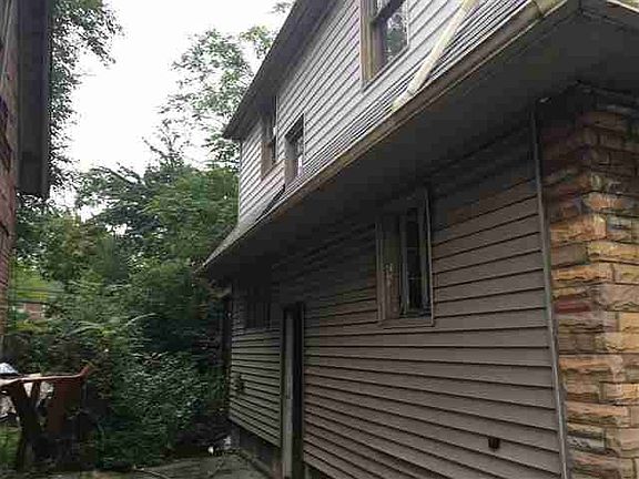 15376 Linwood