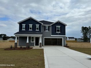 706 Walters Run Dr, Raeford, NC 28376