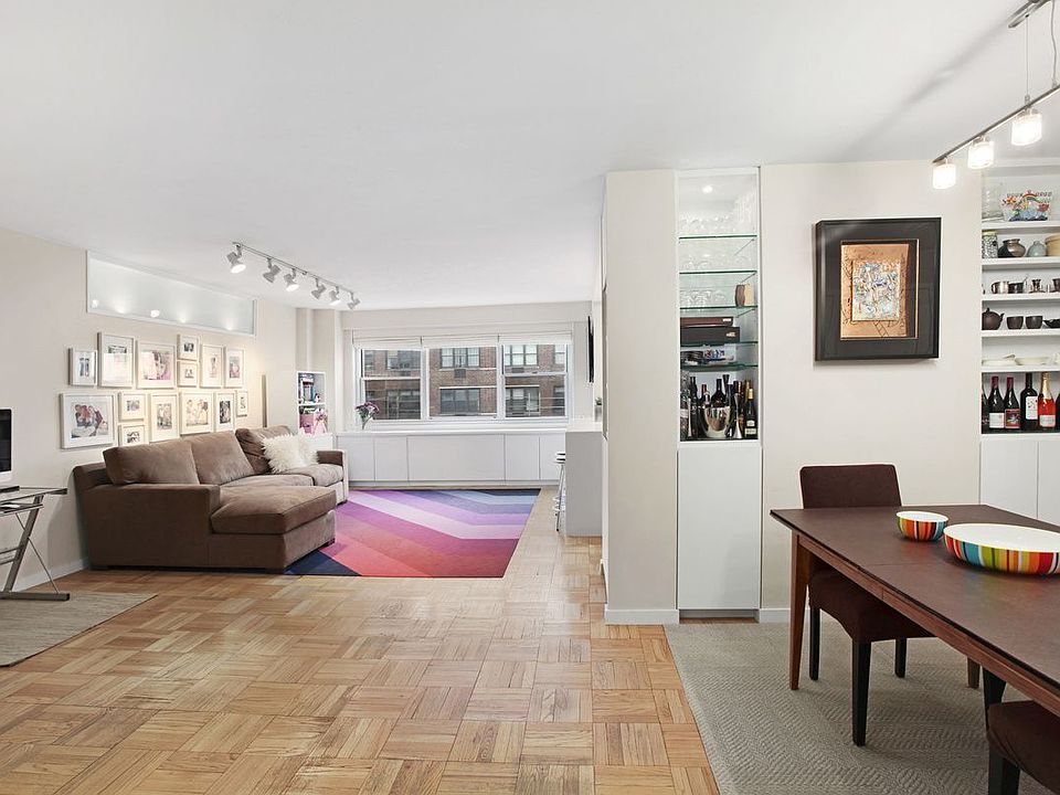 1st image of 70 E 10th St APT 10P
