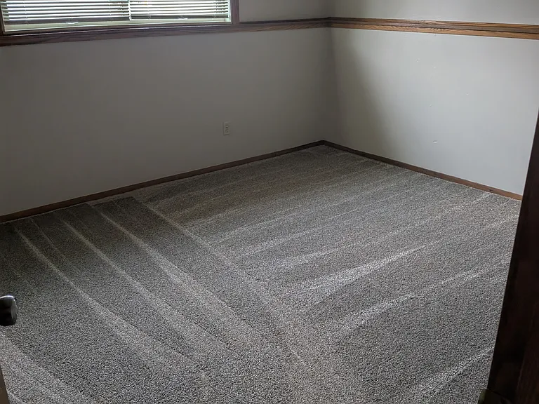 500 N Lewis Ave #1 — Photo 4