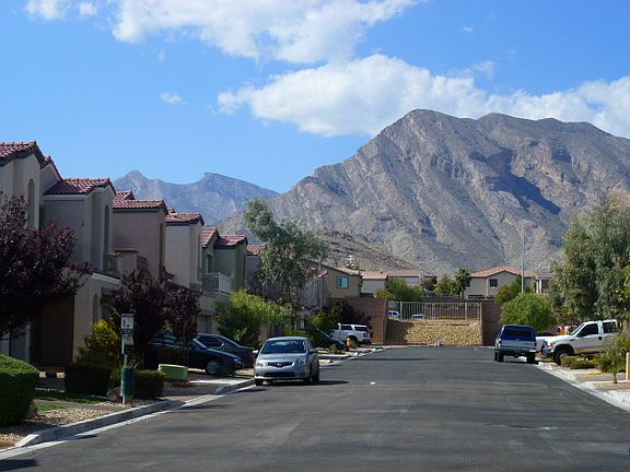 2nd image of 10013 Bonterra Ave