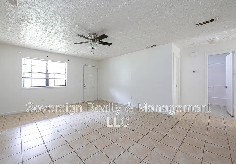 8367 Warren Dr — Photo 21