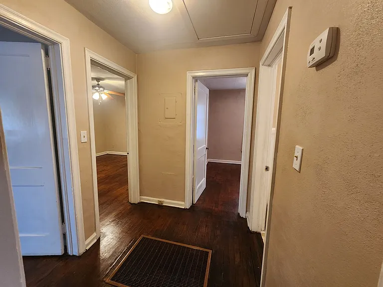 3128 Carver St — Photo 8