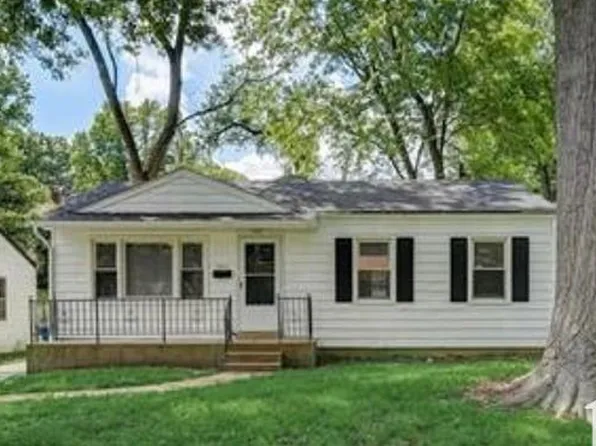 521 Teston Dr, Saint Louis, MO 63135