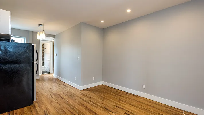 Rented by Nooklyn NYC LLC | media 3