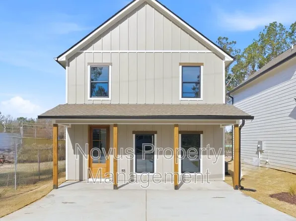 105 Carroll Cir, Carrollton, GA 30117