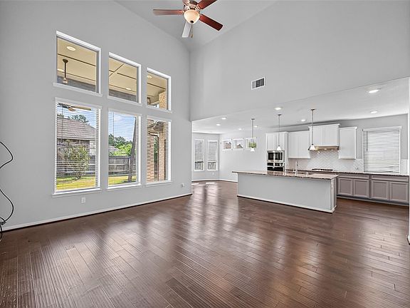 4th image of 17323 Grand Canyon Rd