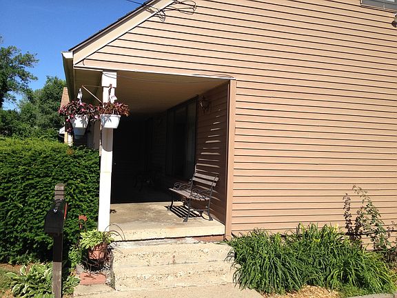 5th image of 5415 Bushnell Ave