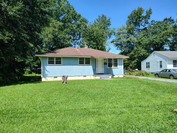 2222 Briarfield Rd