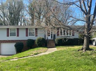 195 Hampton Rd, Winston Salem, NC 27103