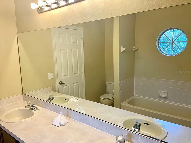 3878 Kingston Oaks Cv — Photo 12