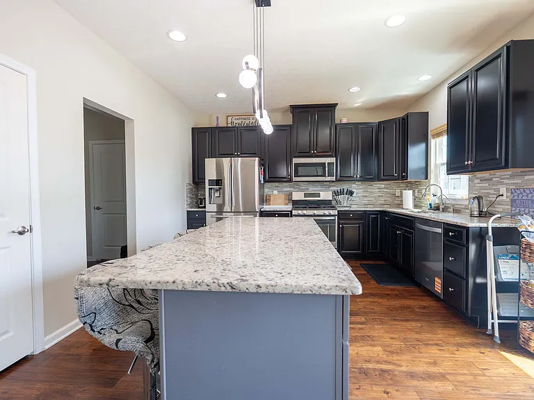 6106 Brandon Dr — Photo 53
