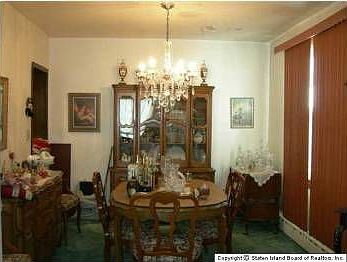 5th image of 44 Montell St