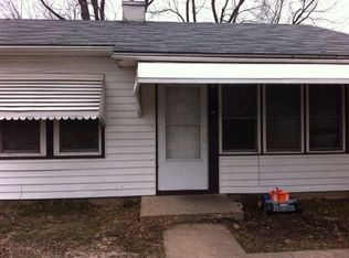 36 Louise Ln, Cahokia, IL