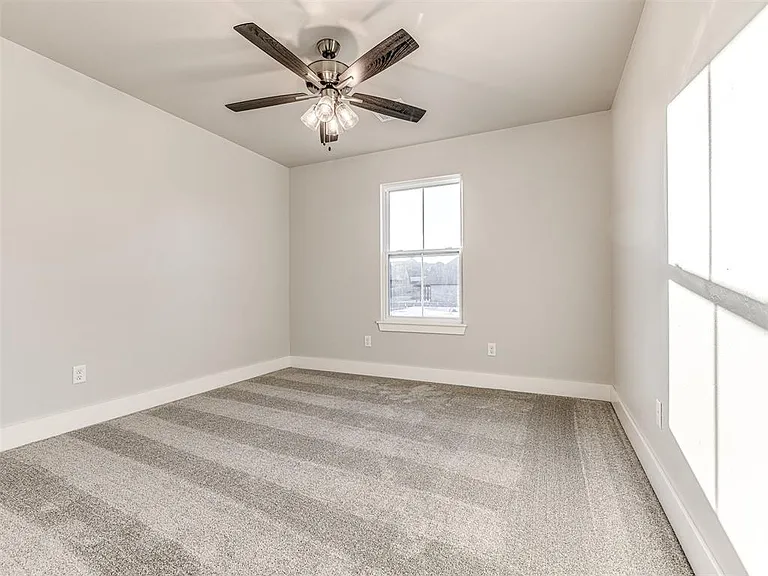 4308 Luke Ln — Photo 35