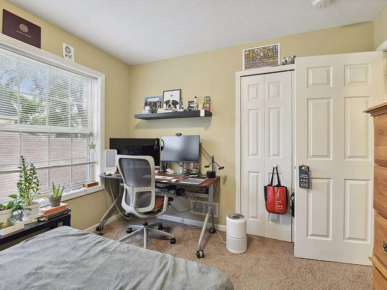 3317 Bryant Ave S #2 — Photo 16