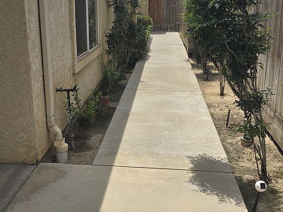 2nd image of 741 E King Ave APT B