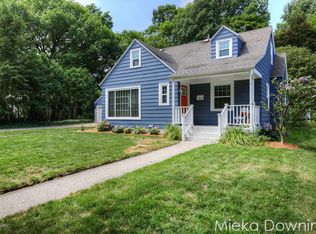 305 Baynton Ave NE, Grand Rapids, MI 49503