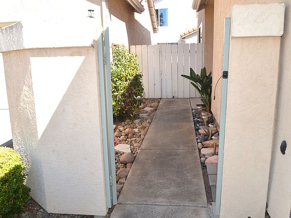 2nd image of 8265 Gold Coast Dr Unit 7