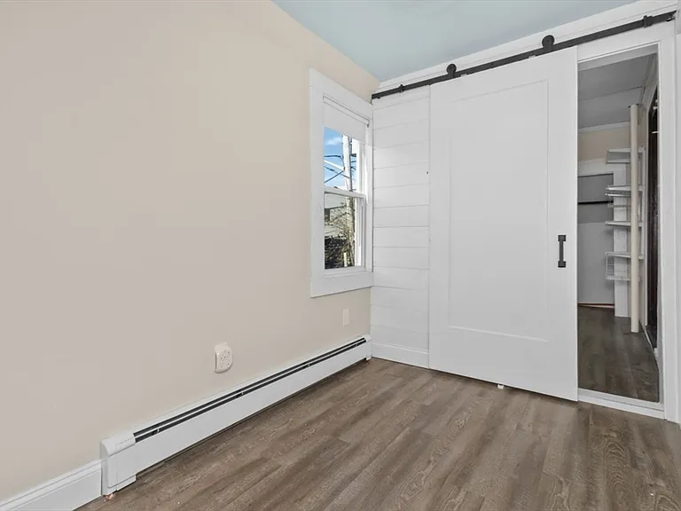 15 Wave Way Ave — Photo 17
