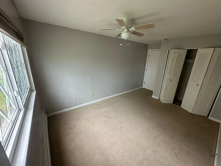 48 Fernview Ave #9 — Photo 10