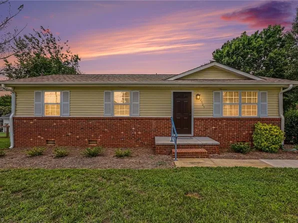 2505 Banner Whitehead Rd, Sophia, NC 27350