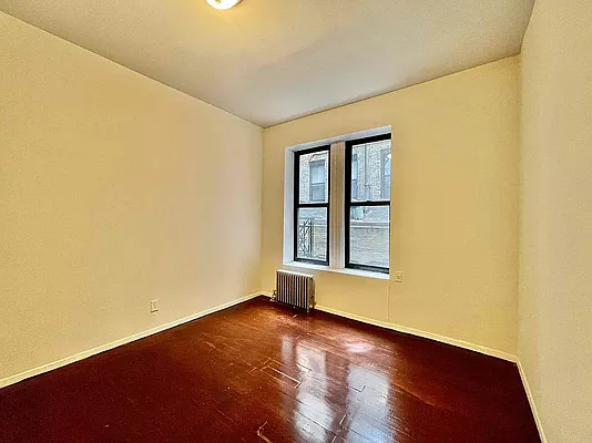 Rented by J PRESTON AND ASSOCIATES INC | media 3