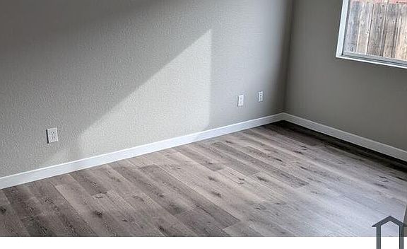 5th image of 10437 Cheviot Ct