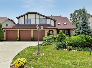 462 Dunlay St, Wood Dale, IL 60191