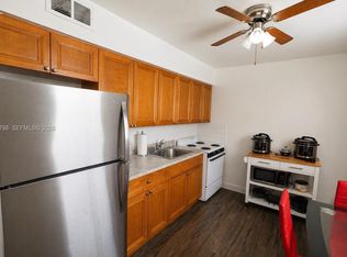 6031 W Flagler St #8, Miami, FL 33144