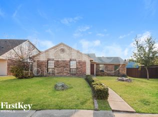 4614 Horizon Dr, Rowlett, TX